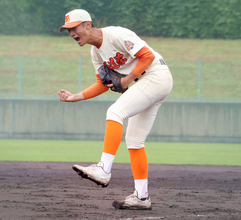 【高校野球】北海道栄が３年ぶり南北海道大会４強進出　エースの日野伸一郎がパイナップル効果で４戦連続完投