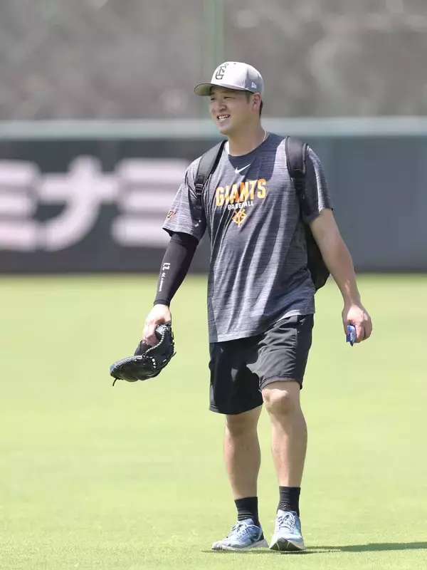 【巨人】右膝負傷の岸田行倫「日に日に良くなっています」ファウル直撃で登録抹消、球宴明け復帰へ順調に回復