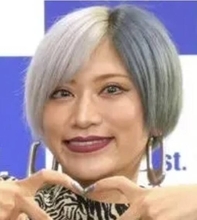 ぱーてぃーちゃん・信子　夫「ジーザス」の職業に「かっけー！」…自身は“徳川家康の末裔”と公言　