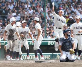 【甲子園】日南学園が劇的サヨナラ　宮崎県勢は令和初白星　名将・馬淵監督率いる明徳義塾を逆転　２回戦は横浜－沖縄尚学の勝者と