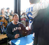 「中田翔氏「真っすぐだけかと…」第１打席は遊飛、「特別な地」日本ハム時代の応援歌、杉谷氏と爆笑トーク」の画像1