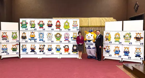 ＤｅＮＡベイスターズ誕生１５周年で「神奈川県３３市町村ご当地ＤＢ．スターマン」登場　南場オーナー「かわいい！」