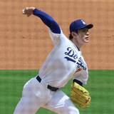 「佐々木朗希が３回に被弾＆適時打浴びて逆転許す　大谷翔平先頭弾でリード、ピンチで粘りの投球も」の画像1