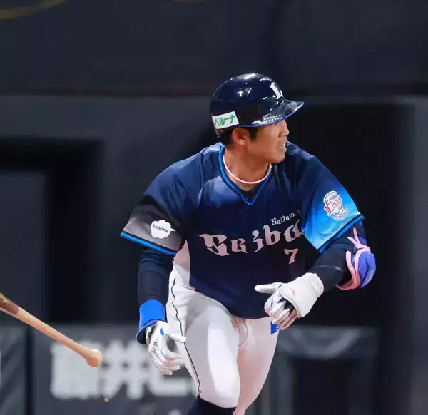 【西武】桑原祭り！４得点に絡む活躍で連敗３でストップ　開幕投手・渡辺は４度目の登板で初白星