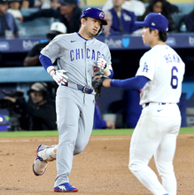 ３戦連発中カブス鈴木誠也、ドジャース先発シーハンに３打席まで無安打…ホームランキャッチも