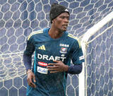 「横浜ＦＭ、２２歳大型ボランチのクルードが中国・上海海港に買い取りオプション付きで期限付き移籍「新たなチャレンジに…」」の画像1