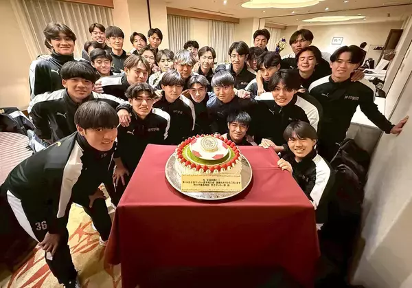 【高校サッカー】悲願初Ｖの神村学園、周囲の祝福ムード楽しむ　早朝のテレビ生出演の主将・中野「ありがたい」