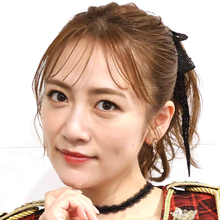 「暖かすぎる三連休」高橋みなみ、ビビッドピンクが差し色の春先取りな私服姿に「素敵」「可愛すぎます」と称賛の声！