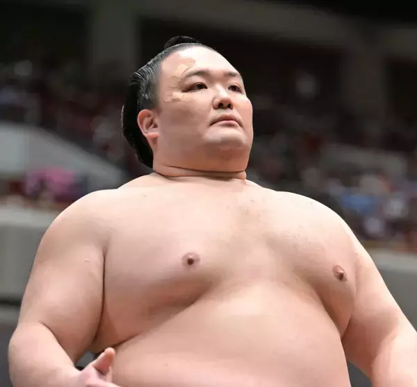 幕内・朝乃山が休場　足の親指負傷のため　１１日目まで７勝４敗