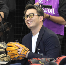 鈴木誠也が明かすバットへのこだわり「日本のメーカーじゃないと厳しいなと…」　今季からミズノ製で３２発