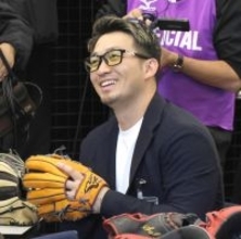 鈴木誠也が明かすバットへのこだわり「日本のメーカーじゃないと厳しいなと…」　今季からミズノ製で３２発