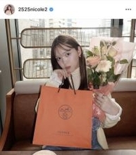 第１子妊娠中の藤田ニコル「今しかできない」ふっくらお腹を生かしたデニムコーデ「お腹が可愛すぎる…」「なんて幸せな姿」