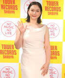 「村重杏奈　最後の写真集で美尻アピール「次はケツ番長って呼ばれたい」」の画像1
