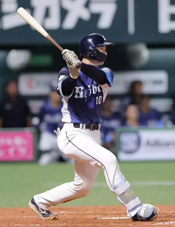 【西武】連敗ストップで２位死守！　ドラ１・小島サイクル逃すも４安打４打点大暴れ　武内はリーグトップタイ１１勝目