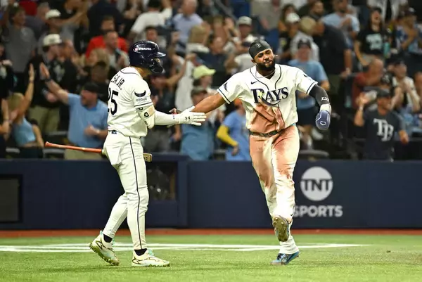 レイズが連勝でリーグ優勝決定シリーズ進出王手　ヤンキースはライスが２度目の「おかわり」、ＰＳ４戦４発もミス連発で自滅