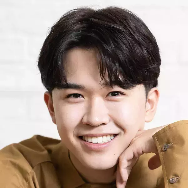 鈴木福、去年の成人式での様子を大人～お茶目な姿まで多数公開！「今年２２歳になります」