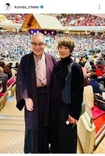 大相撲初場所「バッチリ映ってた」カリスマモデルに仰天！「綺麗な方だなぁ」砂かぶりで観戦の黒田知永子