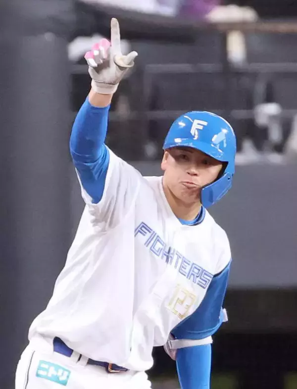【日本ハム】育成１位・常谷拓輝がオープン戦初安打　２点滴時三塁打で猛アピール