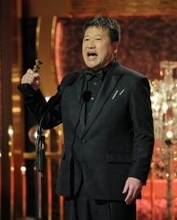 【日本アカデミー賞】佐藤二朗が最優秀助演男優賞「みんな愛してるぜ！いい夜だ！ありがとう」…主演の山田裕貴は大号泣で出迎える