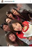 「６０歳・松本明子　８３年組アイドルとの集合ショットが「かわいすぎ」「素敵な笑顔」デビューから４３年」の画像1