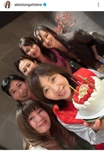 ６０歳・松本明子　８３年組アイドルとの集合ショットが「かわいすぎ」「素敵な笑顔」デビューから４３年