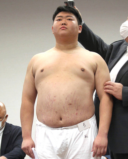 元ラグビーＵ―２０日本代表・原口慎太郎、昨年の高校横綱・沢田一輝ら５人全員が合格　新弟子検査合格者発表
