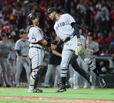 「【巨人】球団通算１万１５７３試合目で初の１０人継投　歴史的一戦でリリーフ５投手が連投　マツダ広島戦３連勝へ３連投も視野に」の画像1