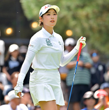 【女子ゴルフ】吉沢柚月は涙の惜敗「力が入ってしまった」プレオーオフで山下美夢有に敗れる