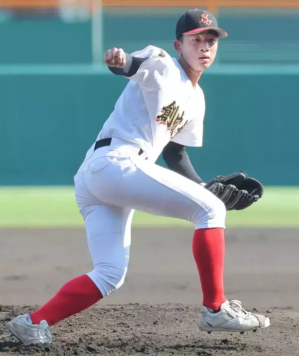 【大学野球】駒大が新入生を発表　高校侍の森下翔太、甲子園Ｖの沖縄尚学・比嘉大登ら逸材ズラリ