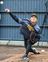 ２人で通算３２０勝！田中将大と則本昂大のキャッチボールが実現「田中さんお願いしていいですか！」