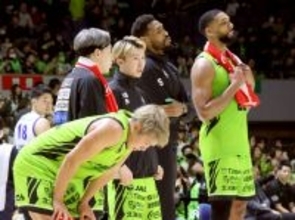 【Ｂ１】レバンガ北海道３位後退　今季初ホームで痛恨連敗「ディフェンスが軽すぎた」トーステン・ロイブルＨＣ