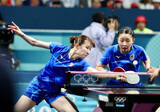 「【卓球】「ひなみわ」早田ひな、張本美和組が日本勢初制覇　ひな「まさか…優勝できるとは」…ＷＴＴ主催の最高位大会シンガポール・スマッシュ」の画像1