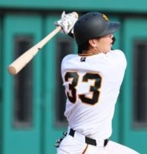 巨人ドラ５小浜佑斗、２安打２打点で１軍へ猛アピール！３盗塁でも白星貢献「結果を出していかないと」