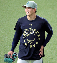【オリックス】明大準硬式野球部出身の高島泰都が“下克上”宣言「結構、硬式の人に打たれるので（笑）」村松開人を警戒