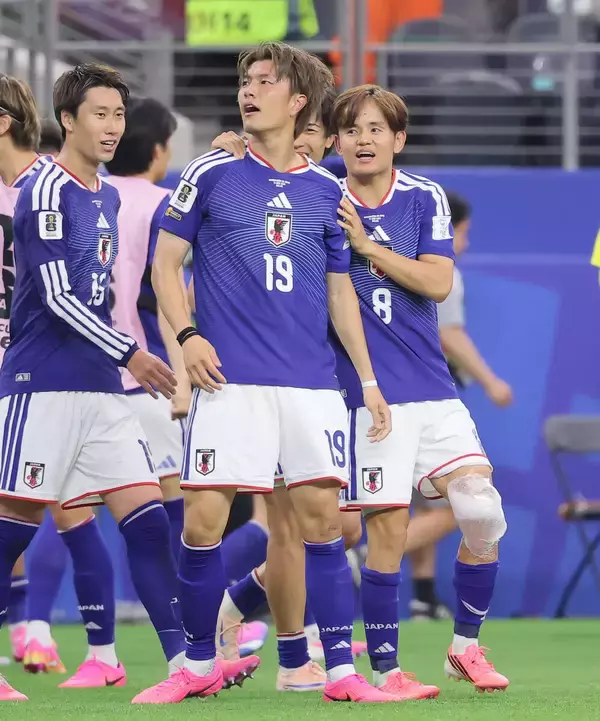 Ｗ杯オランダ戦で負傷交代の日本代表・久保建英「応援ありがとうございました　まだまだこっから」心配の声続々