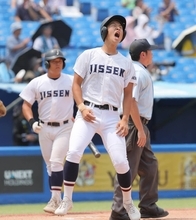 【高校野球】「八王子ダービー」は八王子実践に軍配　明大八王子に勝ち初甲子園に王手…「バレー以外も強いのか」ファン驚き　決勝は創価と