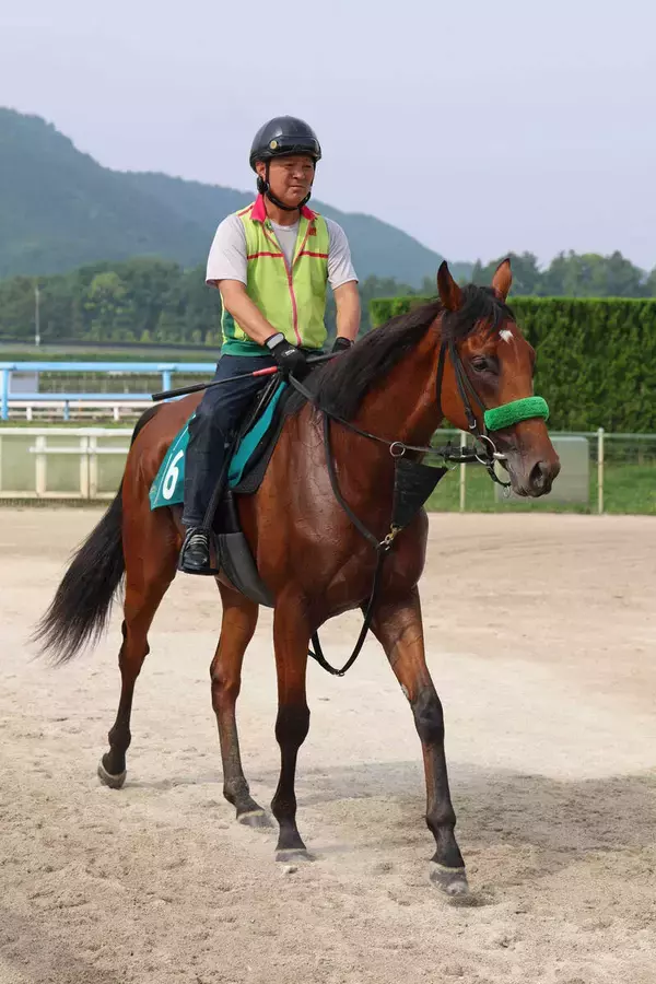 【４日の注目・京都２Ｒ】初勝利をツモりたい「麻雀の神」藤田晋オーナーの２・９億円馬が登場　２４年皐月賞馬の半弟