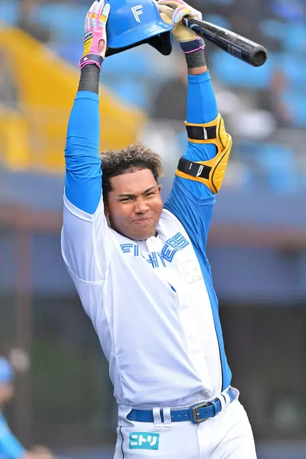 日本ハム・水谷瞬「何しゃべってるか…（笑）」今季の目標「ベストお立ち台大賞」ライバルに闘志　