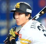 「【ソフトバンク】柳町達がロッテ・高野との全球フォーク勝負制し逆転３点二塁打　好投続ける松本晴を援護」の画像1