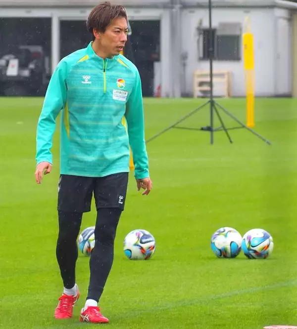 Ｊ１千葉・杉山直宏「待ってたぞ！」横断幕に復帰実感と感動「準備できている」勝利へ準備万端＆先発奪取へ