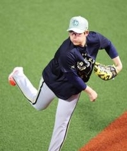 【オリックス】九里亜蓮が雪辱を期す「悔しい気持ちも忘れずに取り組んできた」前回登板で４回途中６失点ＫＯ…１８日の敵地ソフトバンク戦に先発