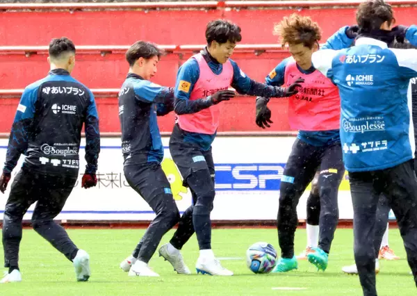 【Ｊ２札幌】愛妻の「勝負飯」を力に…ＤＦ高尾瑠が２戦連続で好機演出狙う…２５日・ホームいわき戦