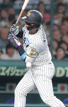 【阪神】森下翔太、左肘付近に死球で球場どよめき　両リーグ最多１０個目　直前には工藤があわや危険球