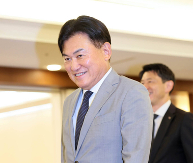 【楽天】 三木谷浩史オーナー、チームは最下位「今は変革期」「成績が出なくて申し訳ない」吉井監督の来季以降の続投は「そうですね」