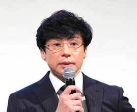 ＳＭＩＬＥ―ＵＰ．　東山紀之社長が退任「法的な判断必要とする局面中心となるため」藤島ジュリー景子代表取締役は留任