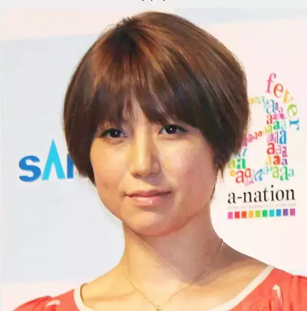 ５０歳・ｈｉｔｏｍｉ、「ママ友がいない」４児の子育てでの悩み明かす　上田晋也「頼むからママ友作ってください」…「上田と女が吠える夜」