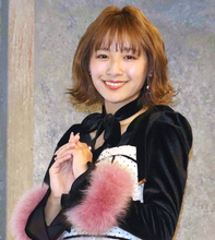 浅川梨奈　波瑠の結婚に「変な声で出ました」　１０月のドラマで共演し、人柄に魅了「すごく素敵な女性」