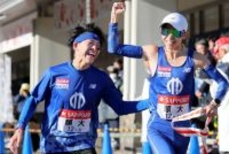 【箱根駅伝】順大の“ロイヤルファミリー”玉目陸、駒大かわして６位へアップ　駒大・谷中晴とのつばぜり合いでは笑み
