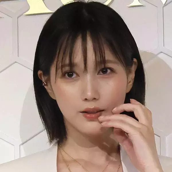 本田翼、「３人の女神」との豪華集合写真に「きゃー素敵すぎる」「笑顔がめちゃくちゃ可愛い」