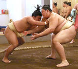 「前頭２枚目・藤ノ川が横綱・大の里へ出稽古　１０番で２勝も鋭いのど輪で存在感「駆け引きなしで前に出た」」の画像1